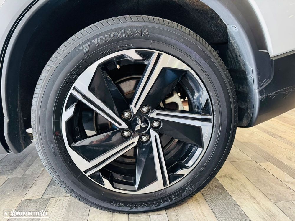 Mitsubishi Eclipse Cross 2.4 PHEV eMotion - 29