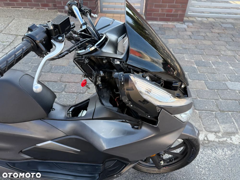 Honda PCX - 16