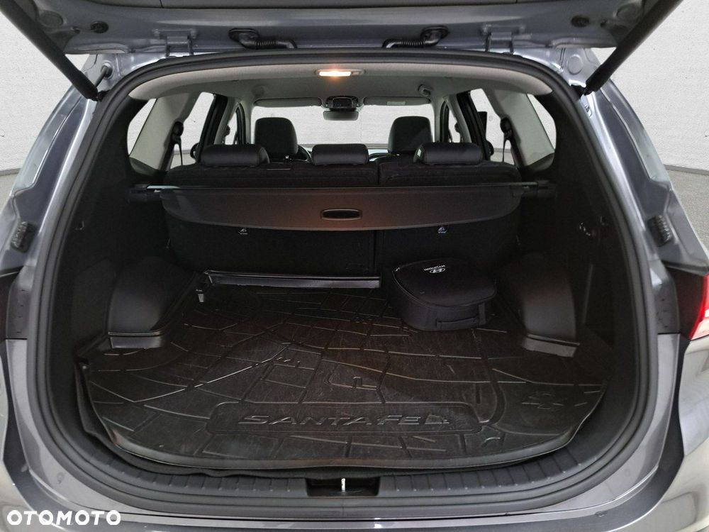 Hyundai Santa Fe - 13