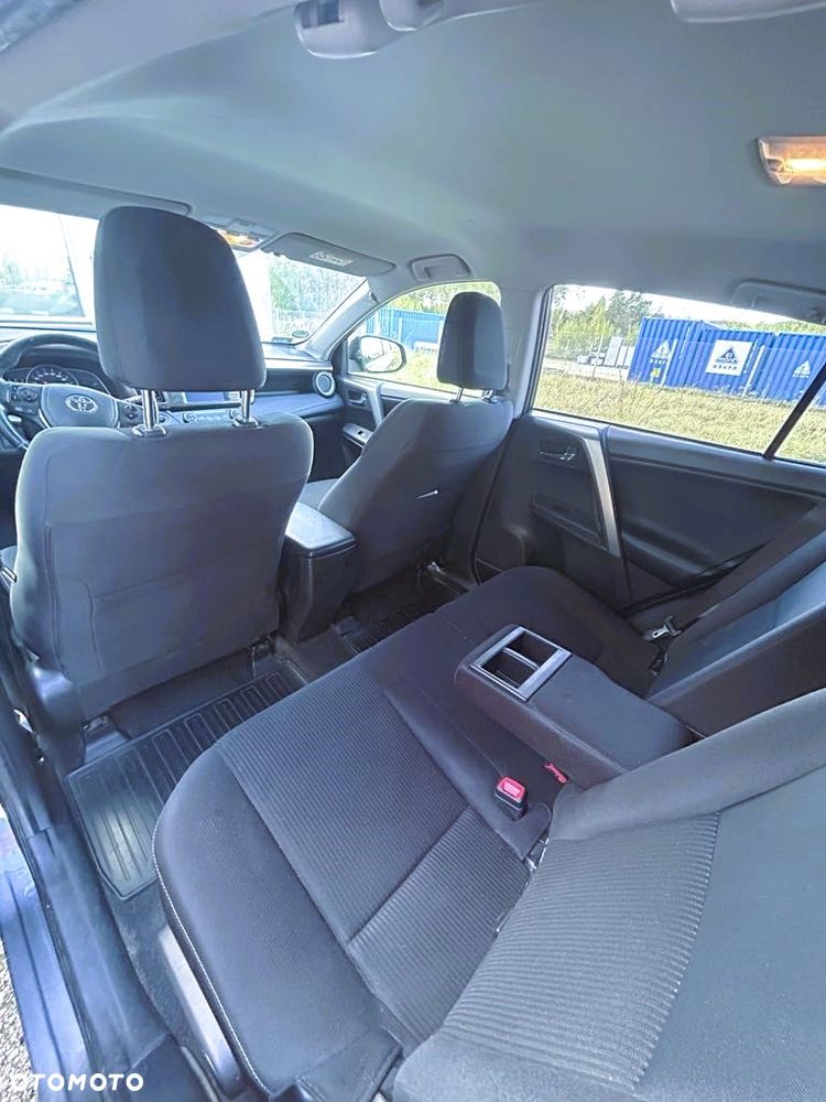 Toyota RAV4 2.0 D-4D Premium - 19