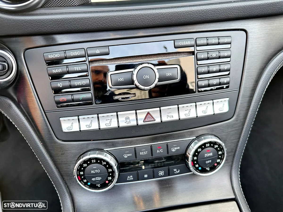 Mercedes-Benz SL 350 Standard - 19