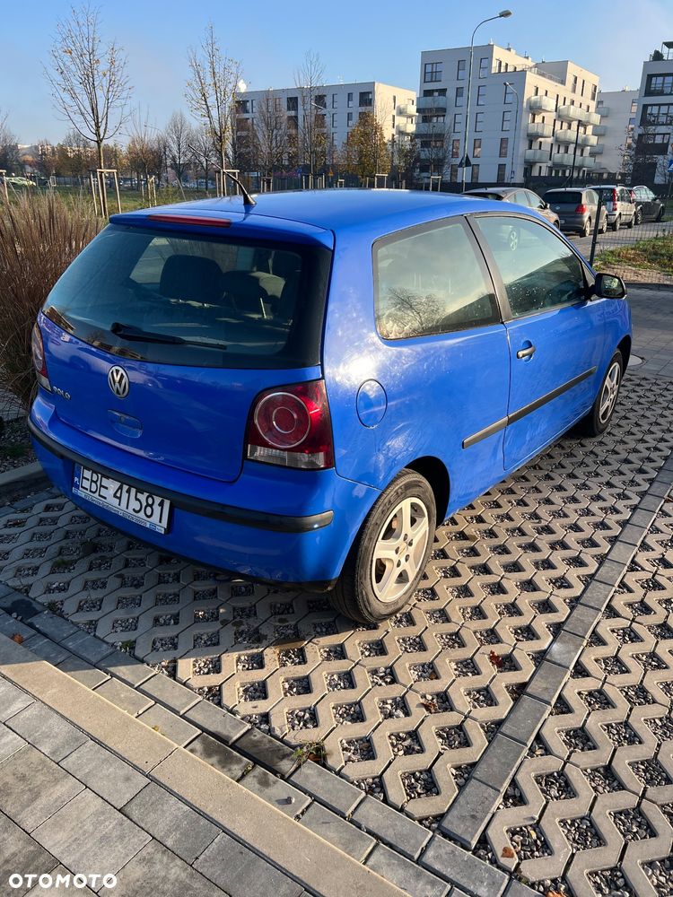Volkswagen Polo - 4