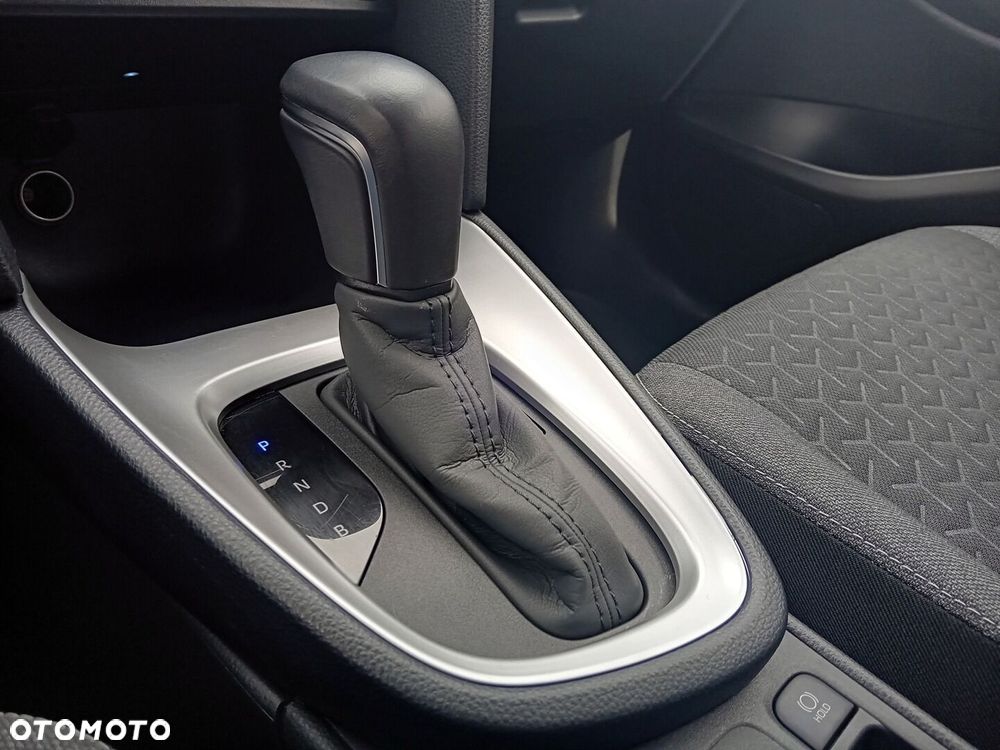 Toyota Yaris Cross - 19