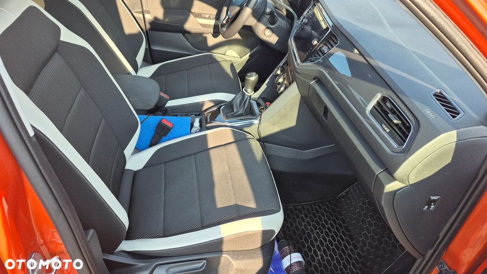 Volkswagen T-Roc 1.5 TSI GPF ACT Premium - 5