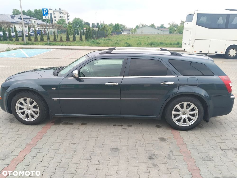 Chrysler 300C 3.0 V6 CRD - 11