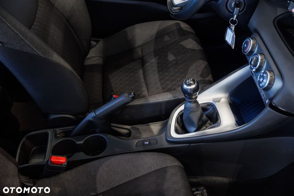 Toyota Yaris - 31