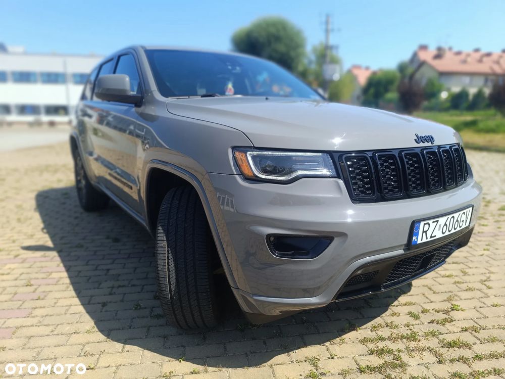 Jeep Grand Cherokee - 7