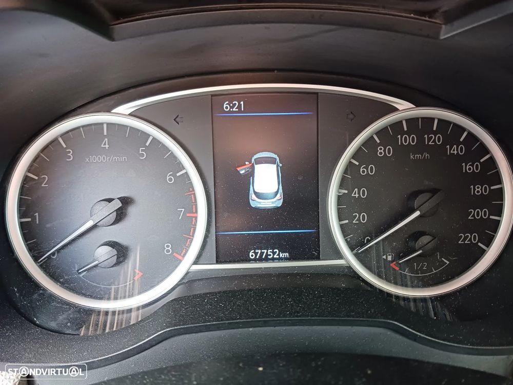 Nissan Micra 1.0 IG-T N-Connecta CVT - 10