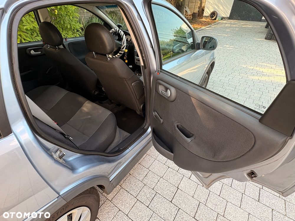 Opel Corsa 1.2 16V Silverline - 31