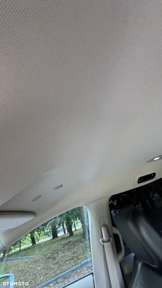 Chrysler Pacifica - 33