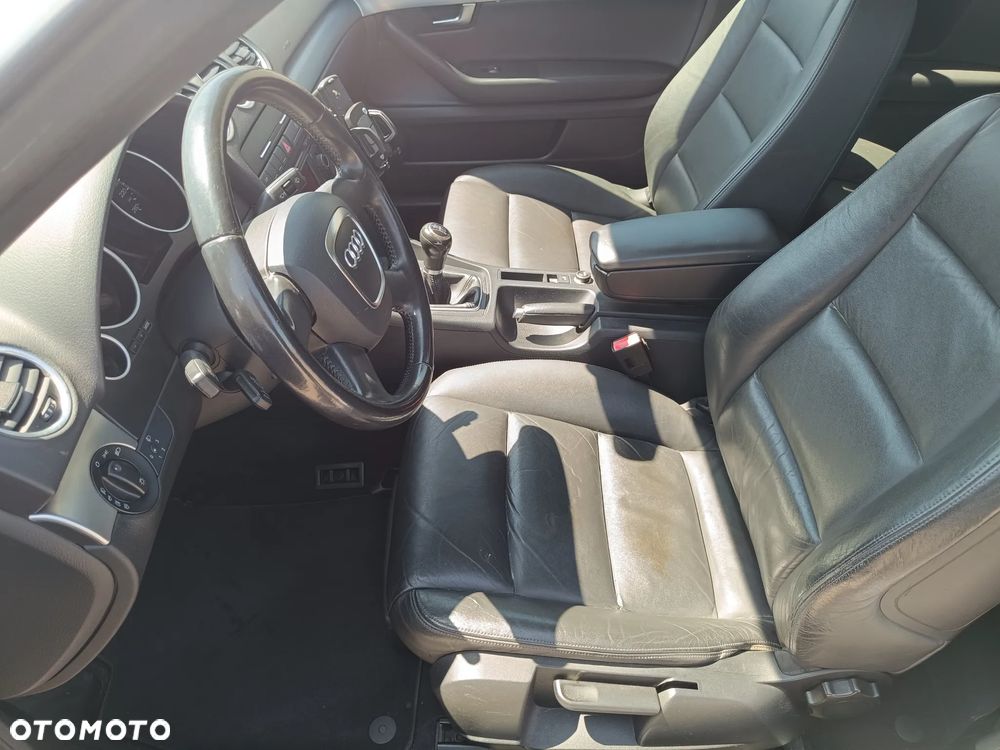 Audi A4 Cabrio 1.8 T - 12