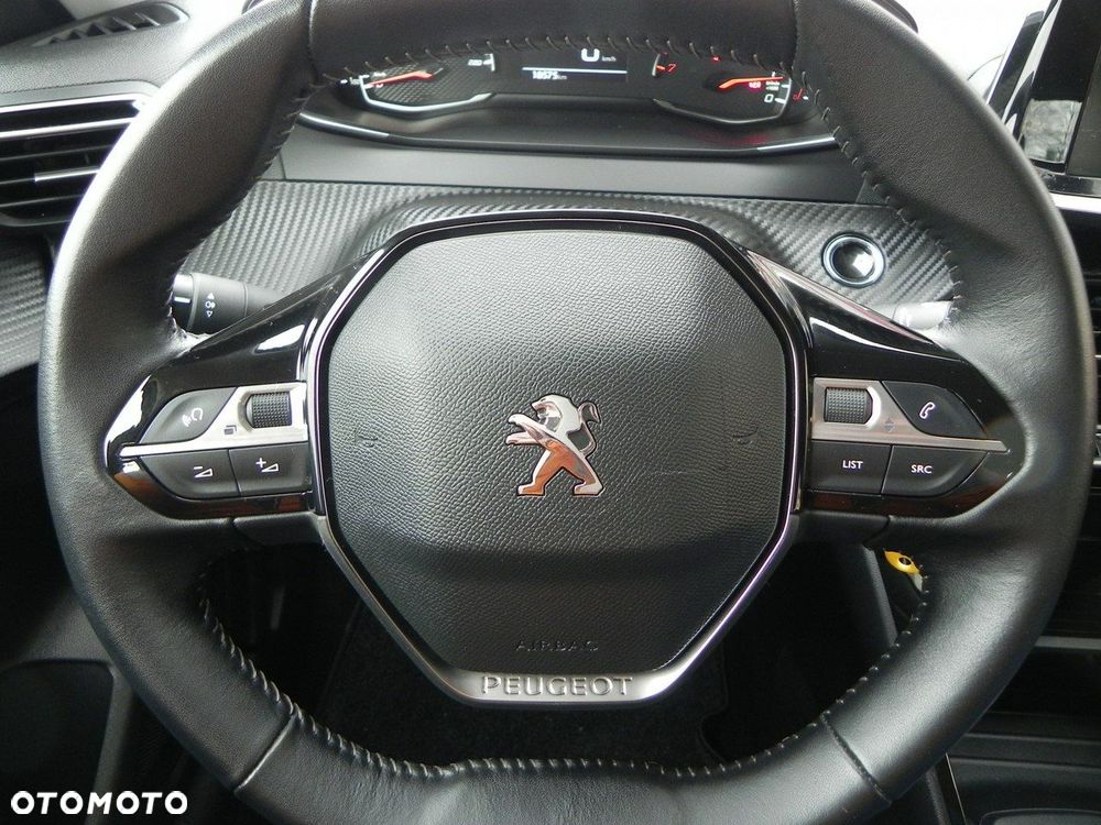 Peugeot 208 - 20