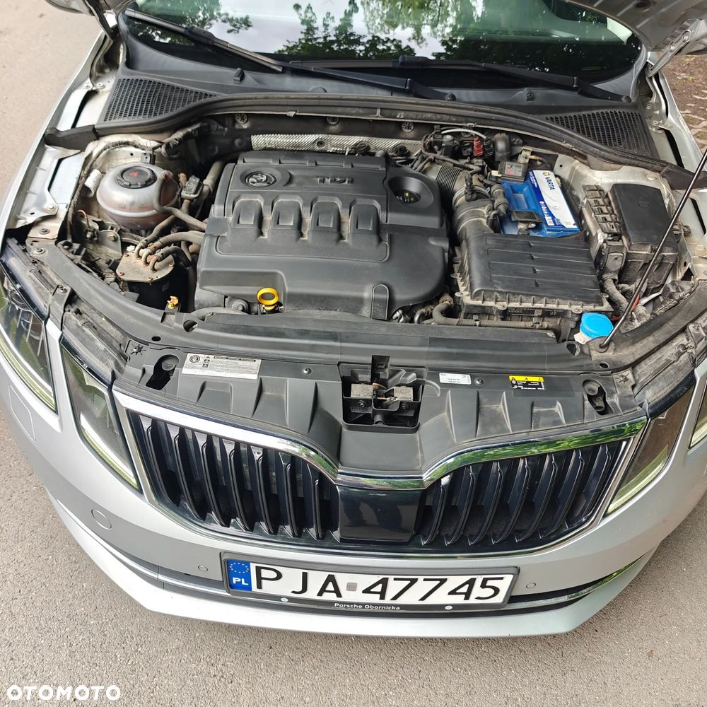 Skoda Octavia 2.0 TDI 4x4 Style DSG - 9
