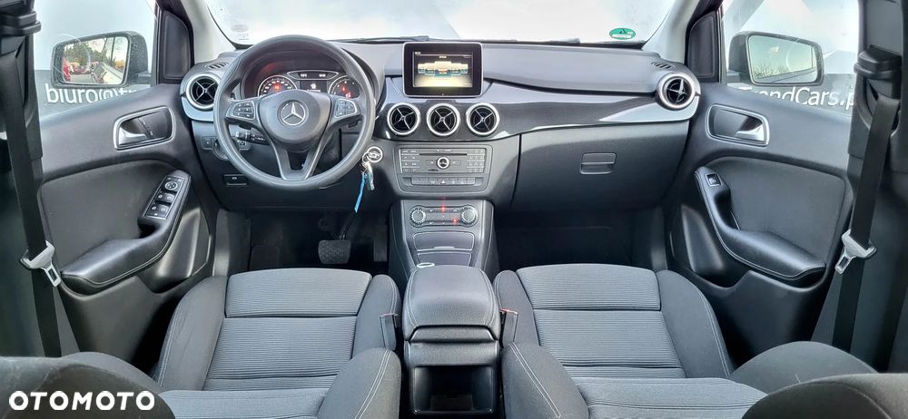 Mercedes-Benz Klasa B 180 7G-DCT Edition - 8