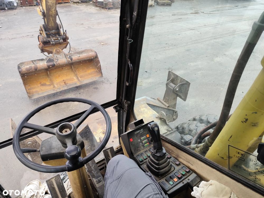 Caterpillar M 312 - 13