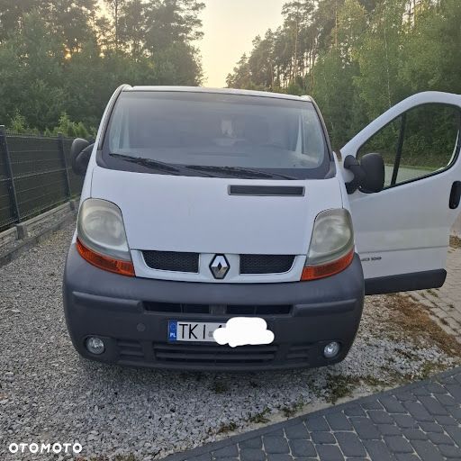 Renault TRAFIC - 1