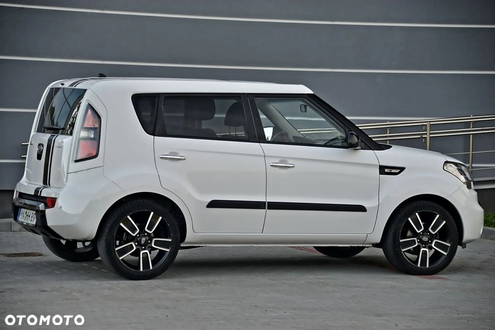 Kia Soul 1.6 CVVT Black Collection - 21