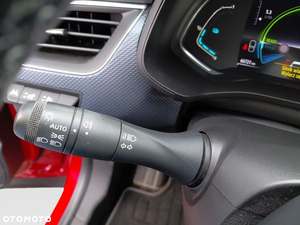 Renault Arkana 1.6 E-TECH Zen MMT - 25
