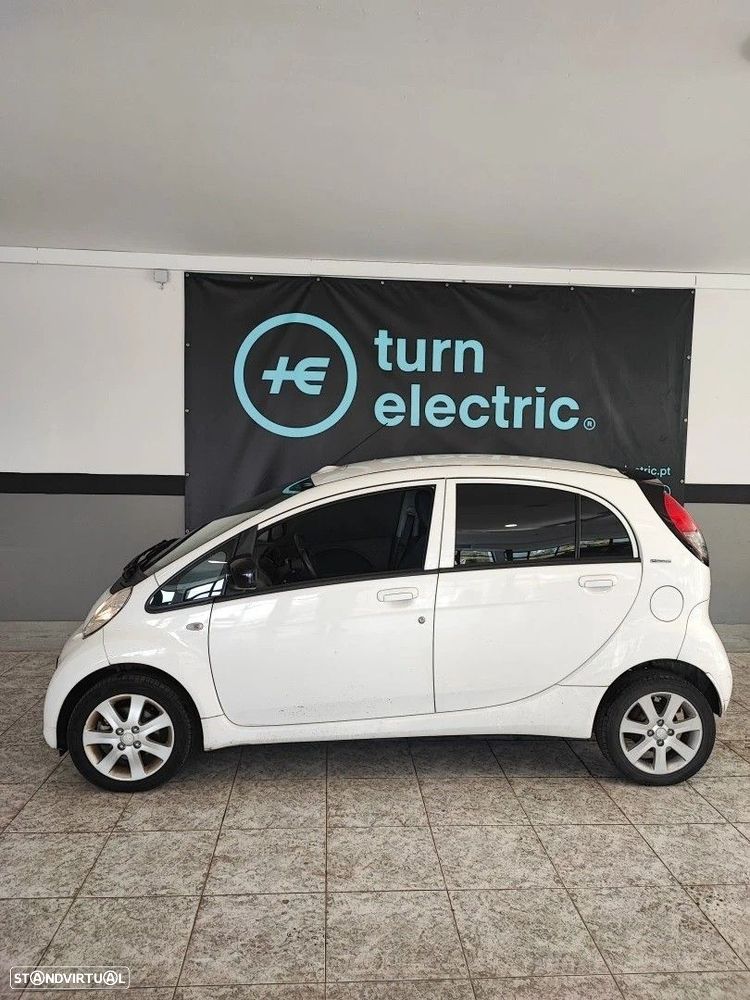 Peugeot iOn Standard - 1