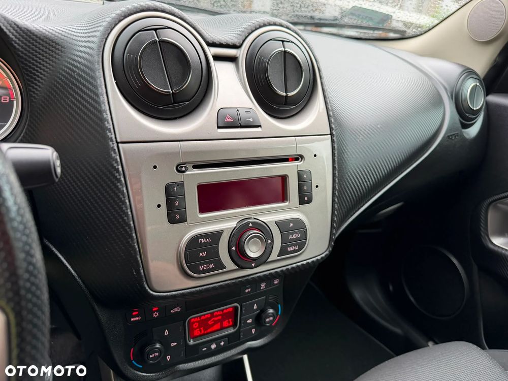 Alfa Romeo Mito 1.4 MultiAir Distinctive - 29