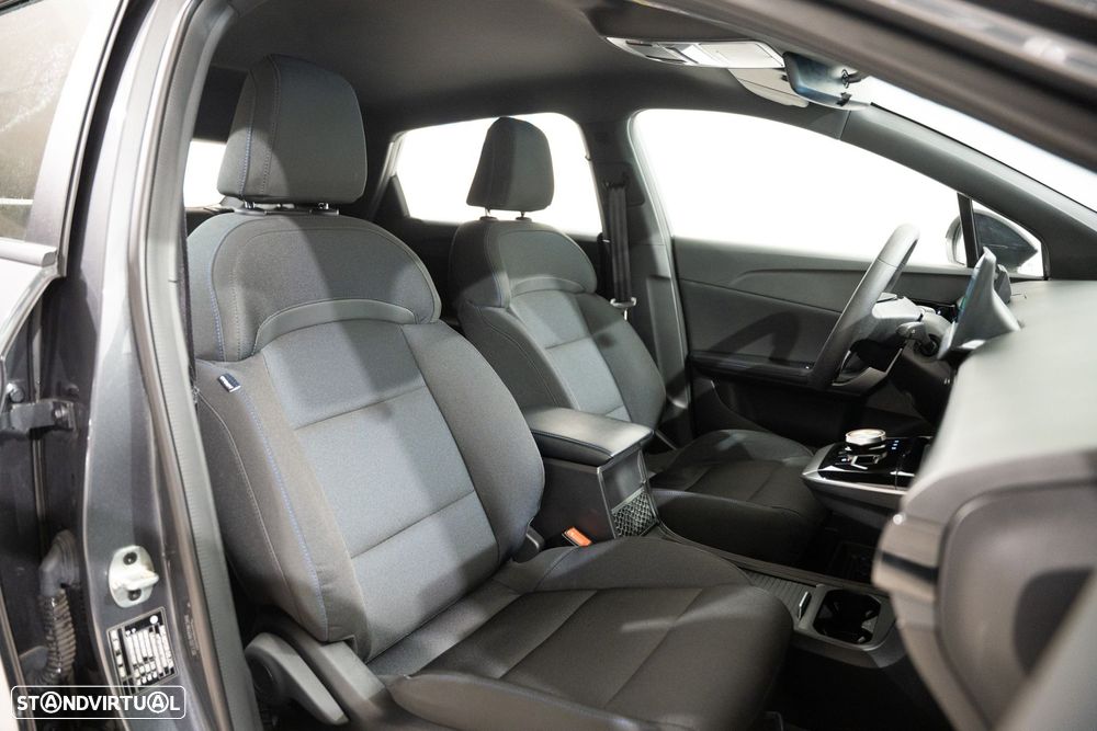 MG MG4 51 kWh Standard - 16