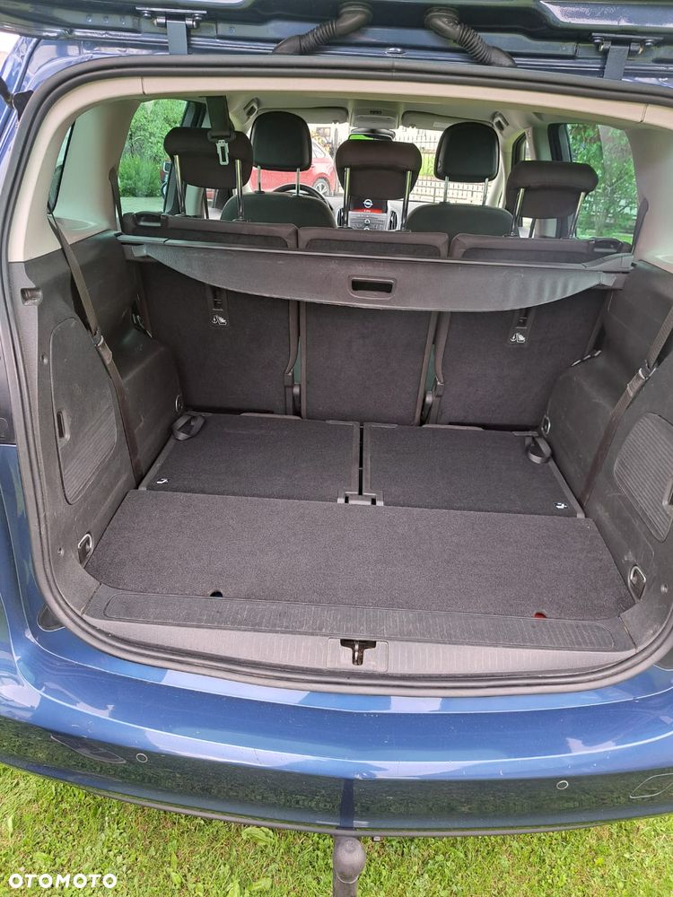Opel Zafira - 15