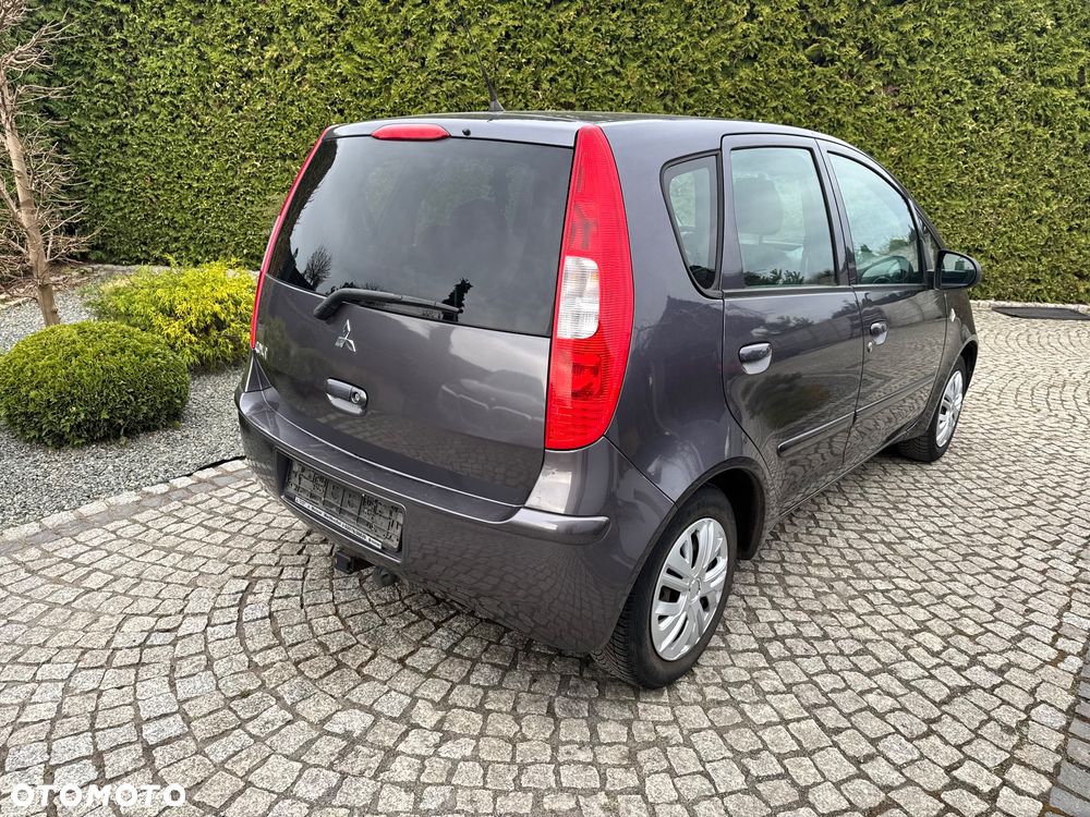 Mitsubishi Colt - 14