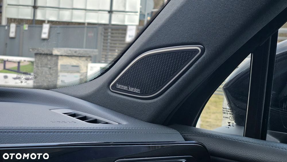 Volkswagen Tiguan - 27