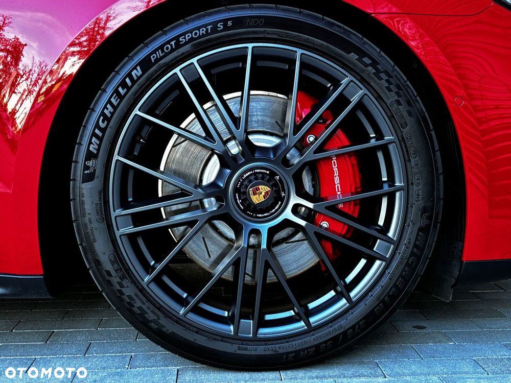 Porsche Panamera GTS - 19