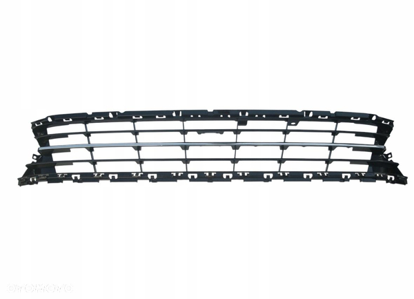 VW PASSAT B8 3G0 PRZED LIFT KRATKA ŚRODEK ZDERZAKA PRZEDNIEGO 2016- R-LINE