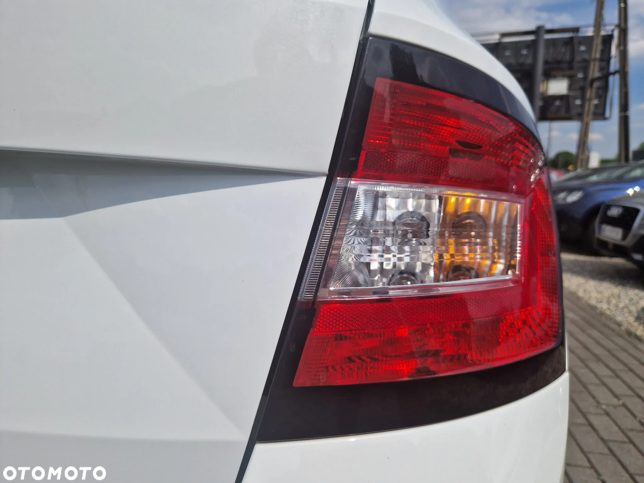 Skoda Fabia 1.0 TSI Ambition Plus - 33