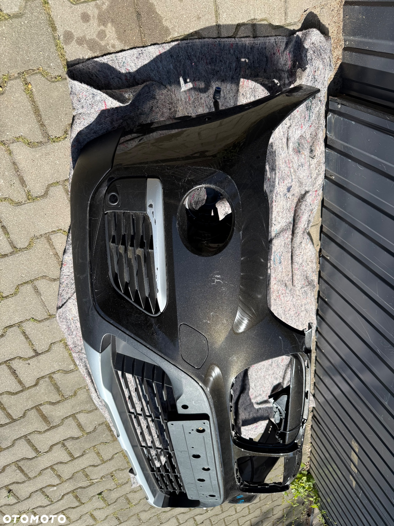 ZDERZAK BMW X1 F48 ORYGINAŁ CAŁY NIE NAPRAWIANY - 2