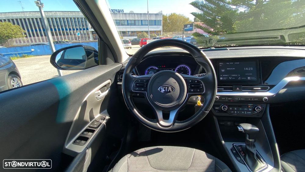 Kia Niro 1.6 GDi PHEV Urban - 26
