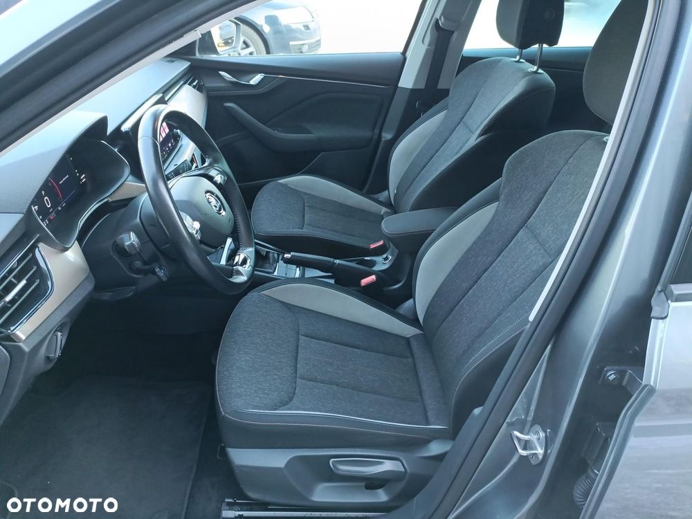 Skoda Kamiq 1.0 TSI Ambition DSG - 10