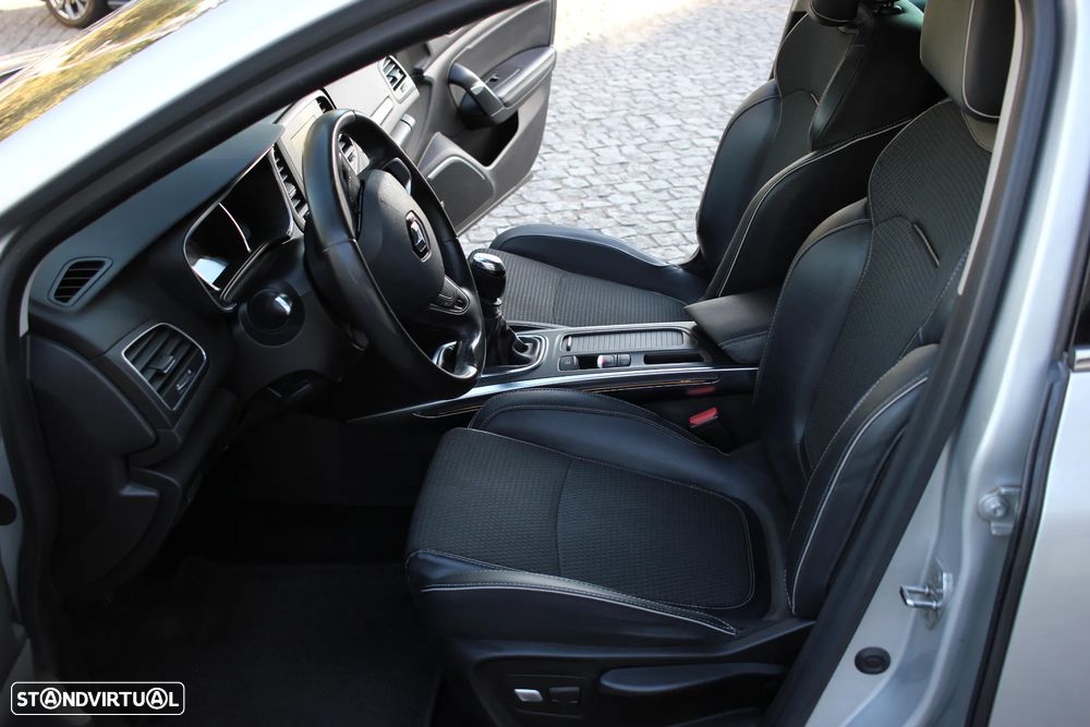 Renault Mégane Sport Tourer 1.5 dCi Bose Edition - 11