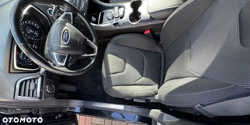 Ford Mondeo 2.0 EcoBlue Titanium - 12