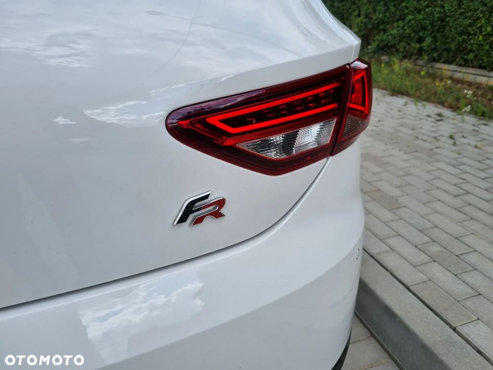 Seat Leon 2.0 TDI FR S&S - 25