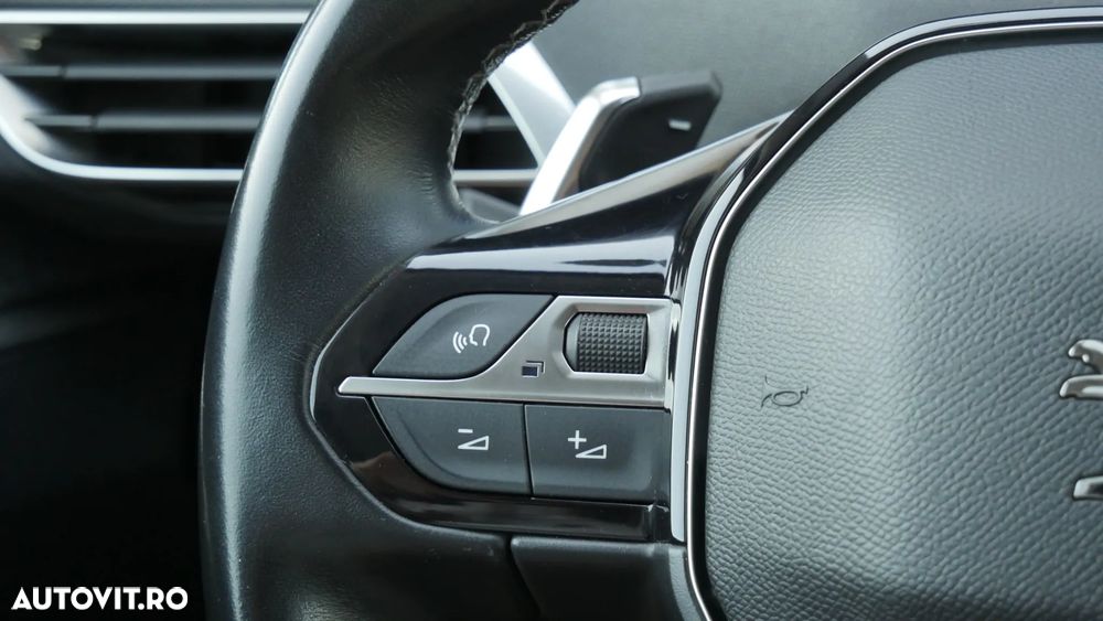 Peugeot 5008 BlueHDI 130 EAT8 Allure Pack - 35