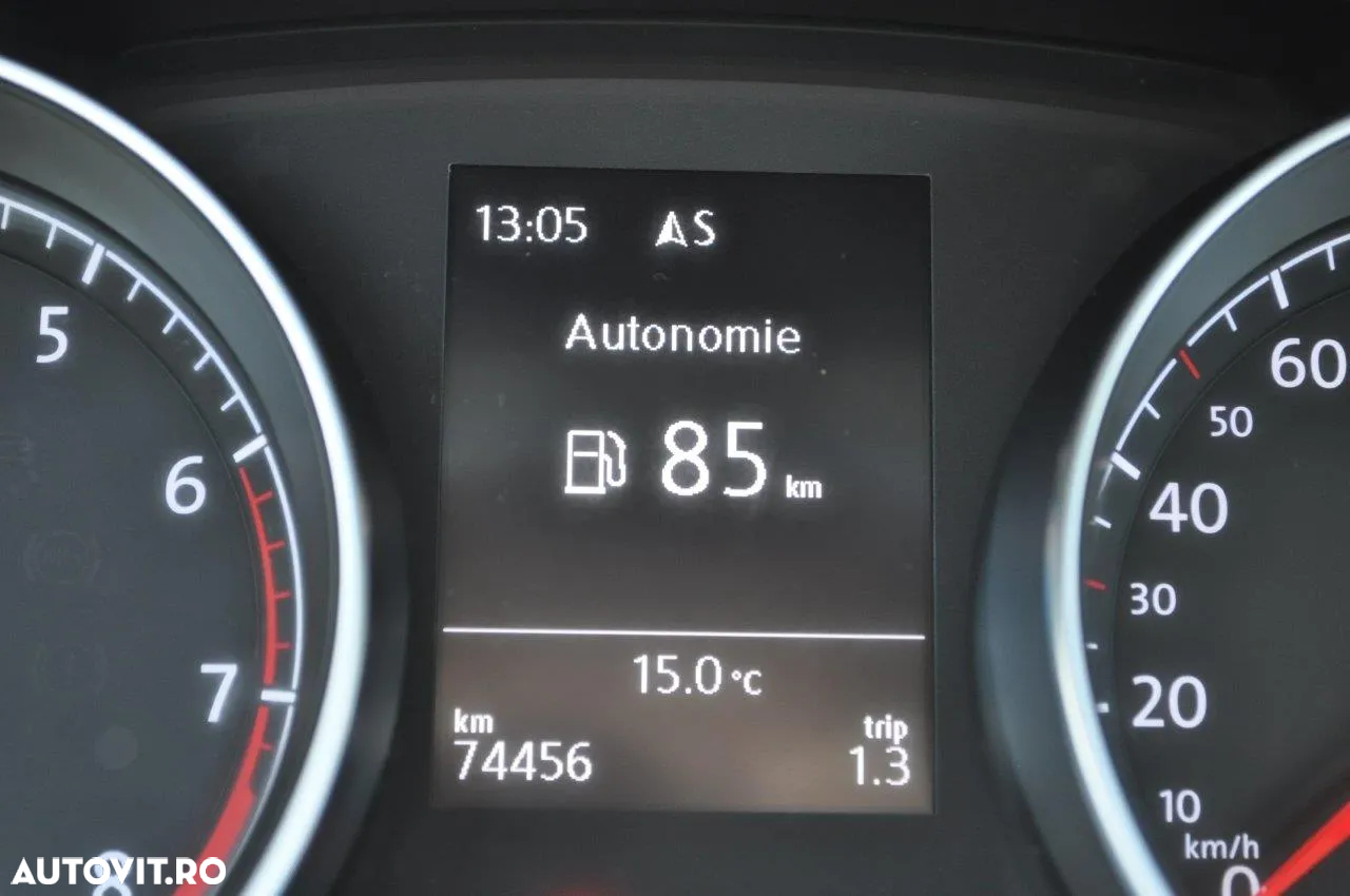 Volkswagen Golf 1.4 TSI BMT Comfortline - 21
