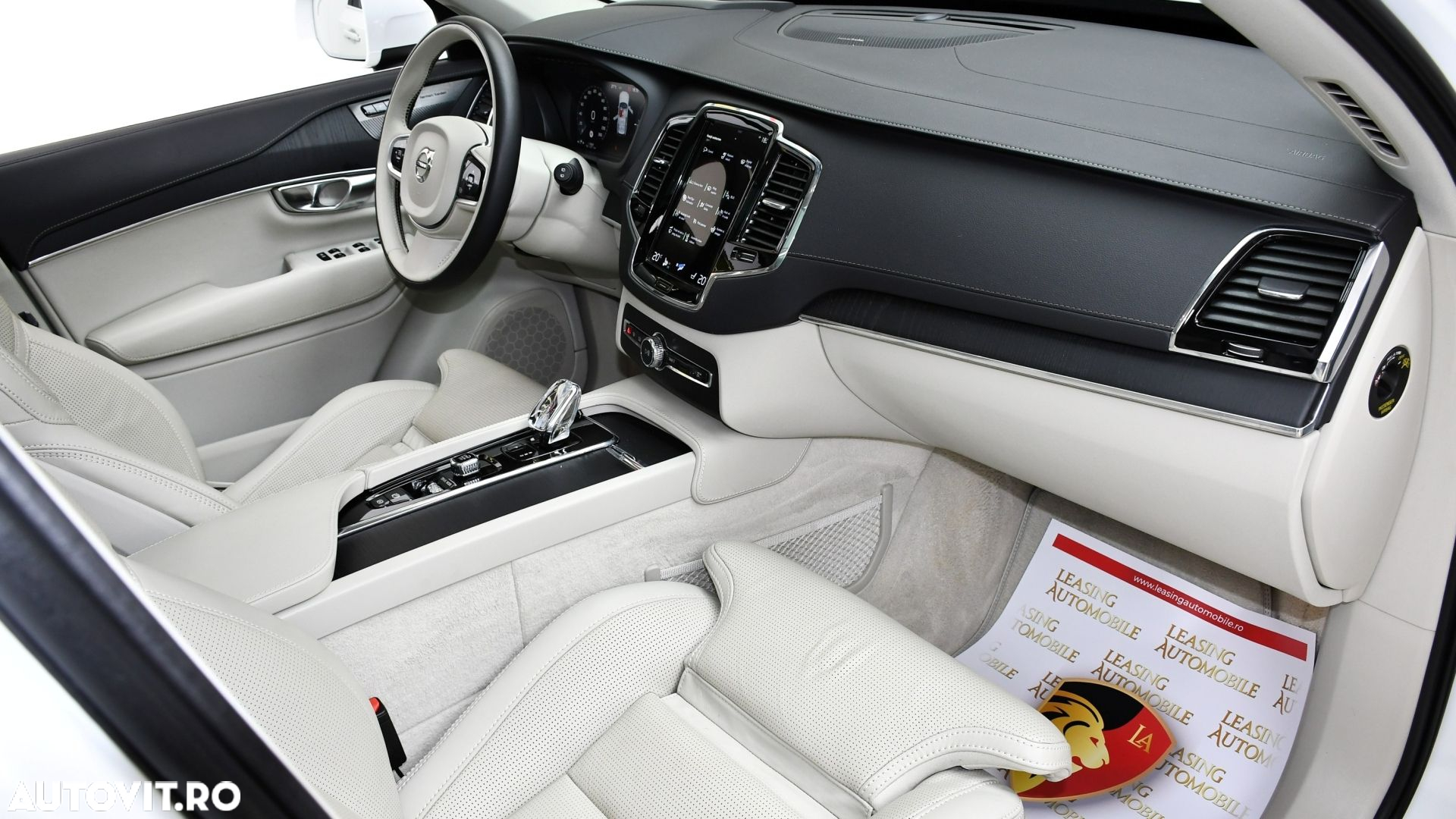 Volvo XC 90 T8 AWD Recharge Geartronic Inscription - 8