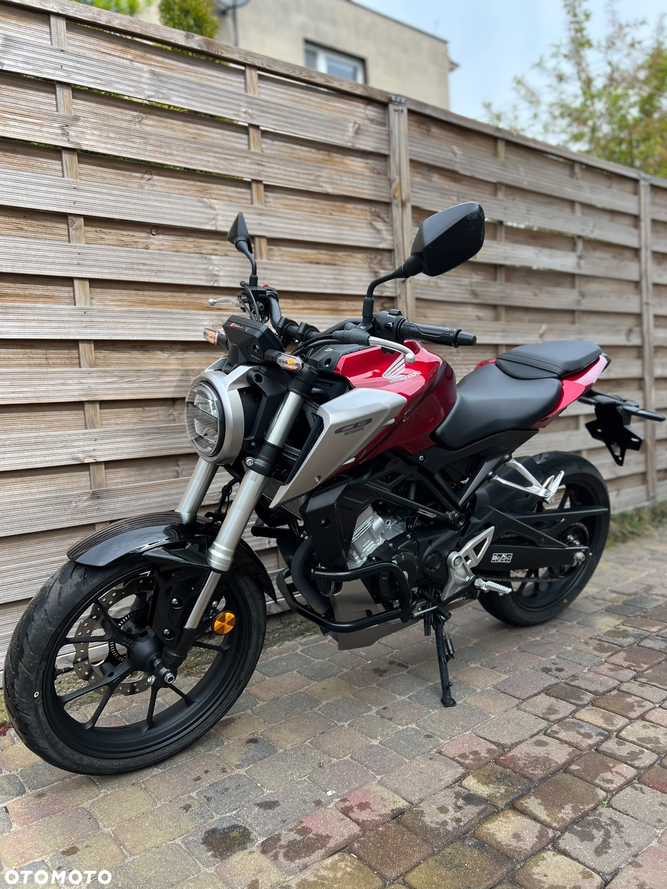 Honda CB - 4