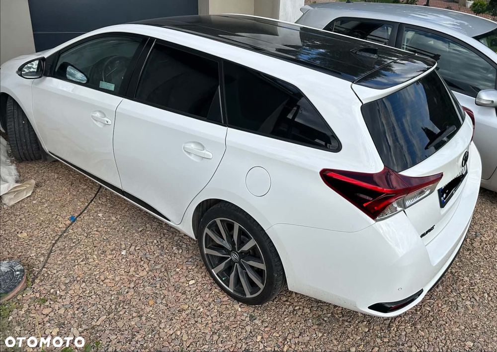 Toyota Auris - 6