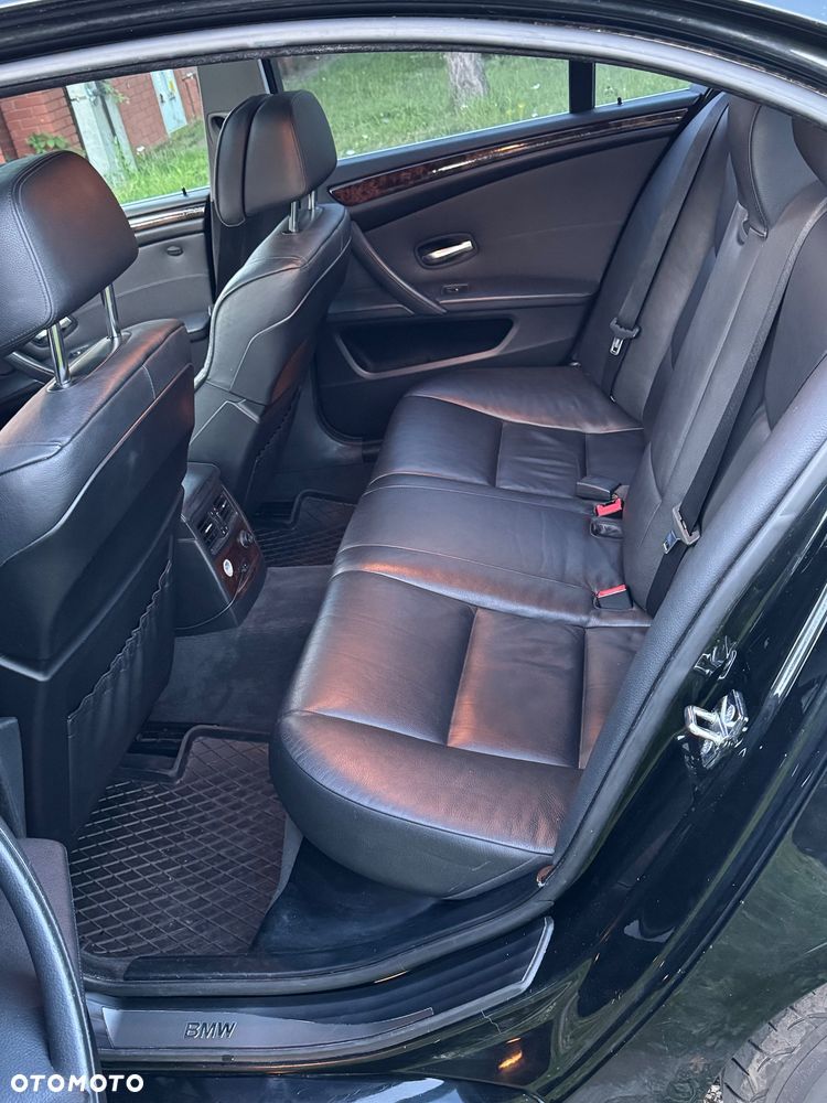 BMW Seria 5 535i Modern Line - 25