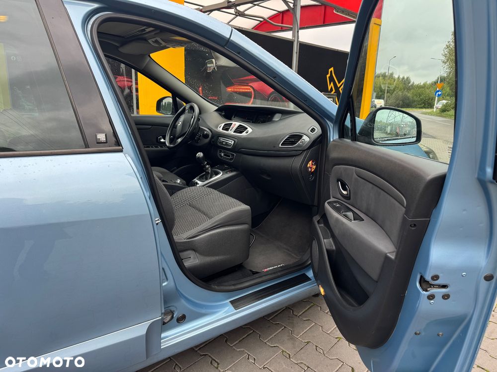 Renault Scenic - 6