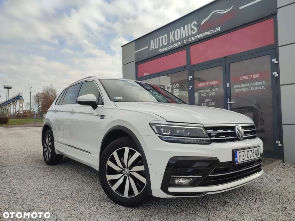 Volkswagen Tiguan - 1