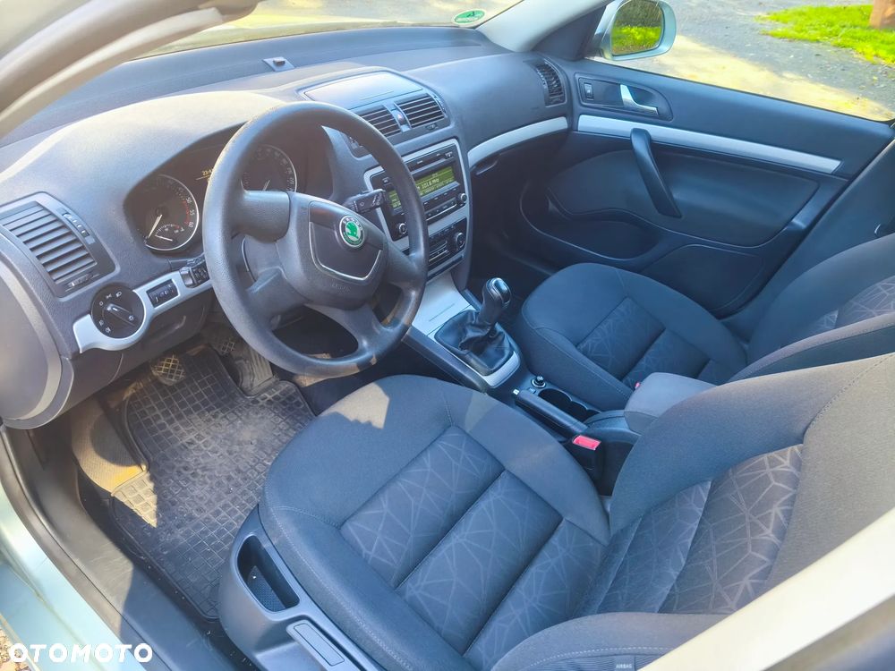 Skoda Octavia 1.6 TDI DPF FAMILY 4x4 - 16