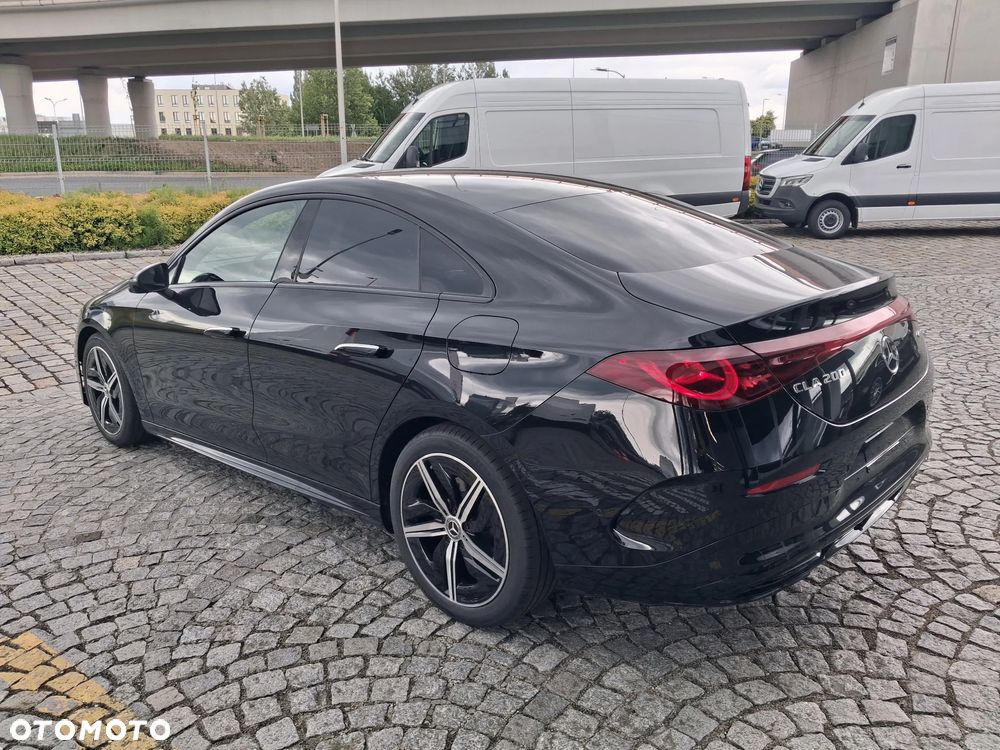 Mercedes-Benz CLA 200 mHEV 4-Matic 8G-DCT - 5