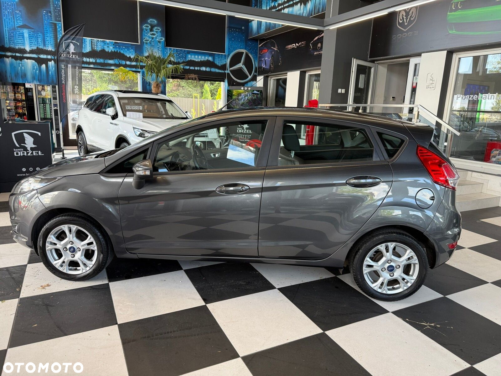 Ford Fiesta - 8