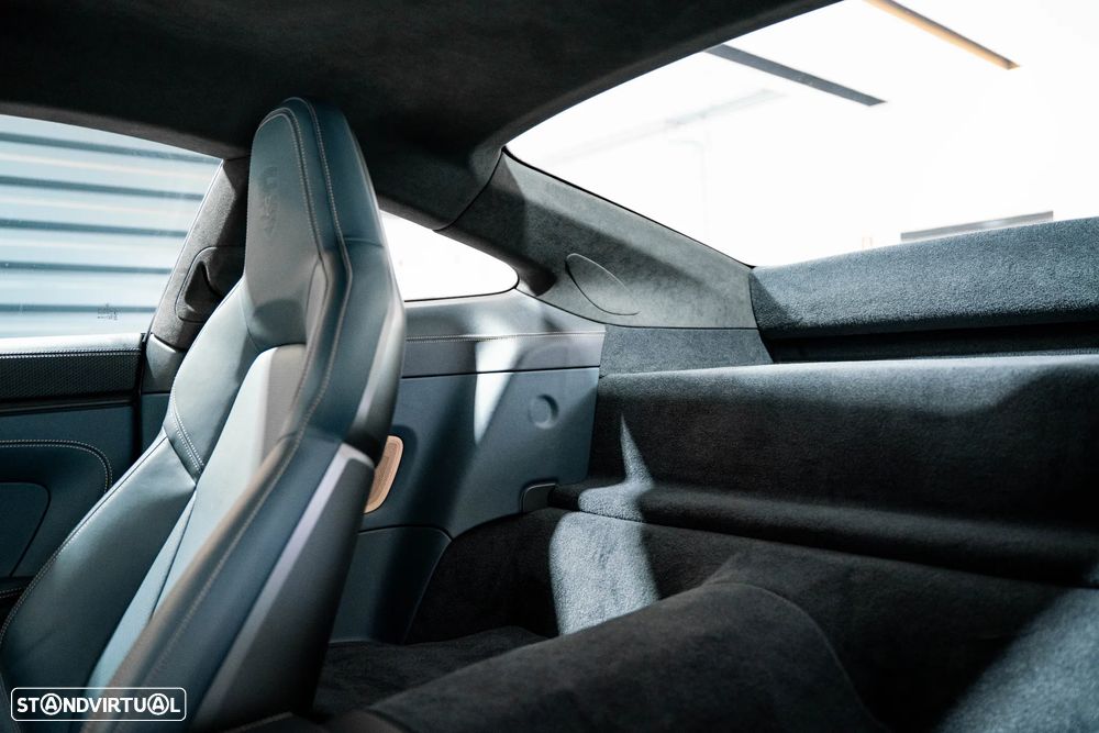 Porsche 911 (992) GT3 Touring Package PDK - 18