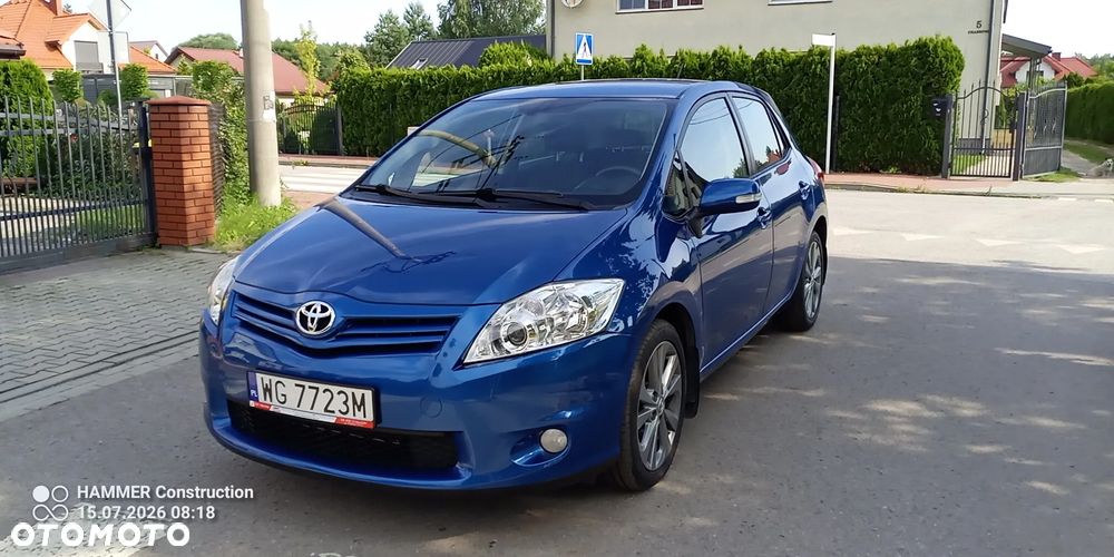 Toyota Auris 1.8 Premium - 10